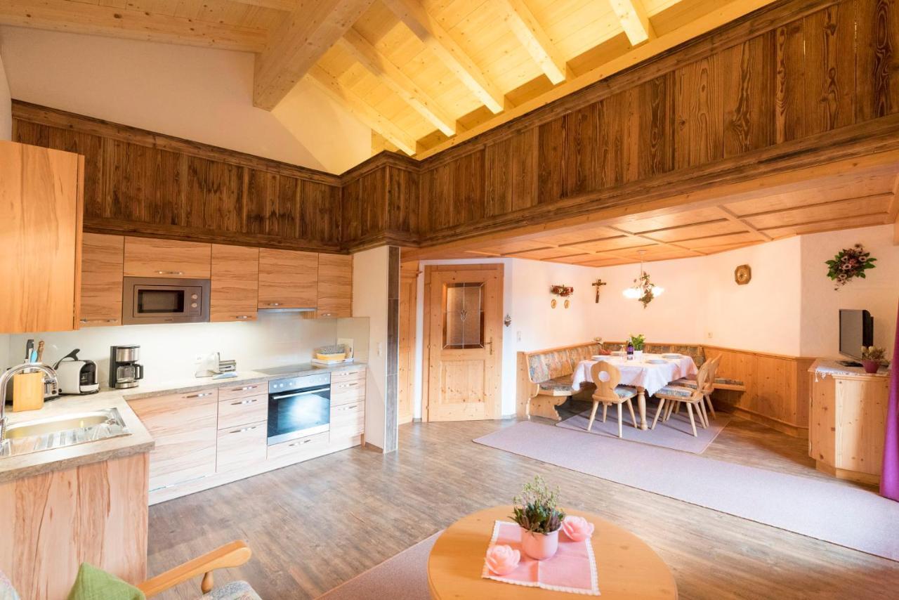 Haus Dorferstuck Apartment Alpbach Exterior photo